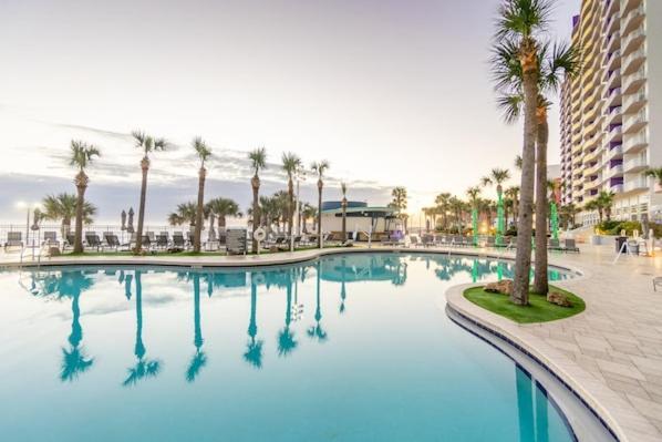 Highly Desired 6Th Floor 1 Bedroom Oceanfront - There Is Only One Ocean Walk Resort 606 Daytona Beach Luaran gambar